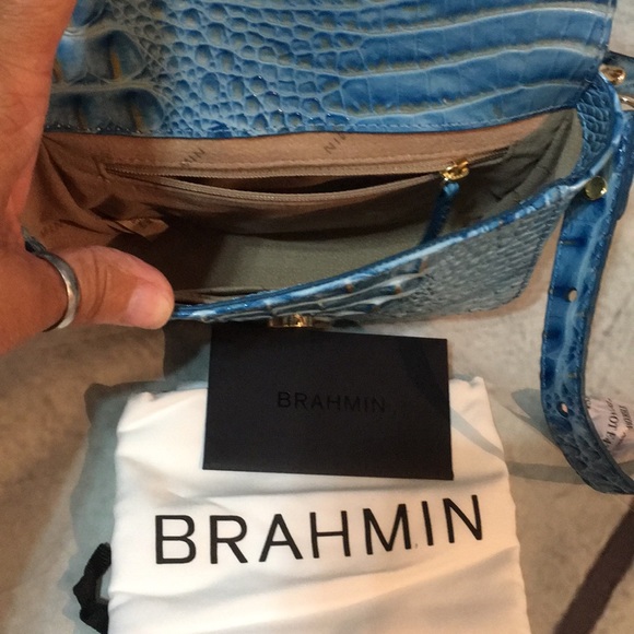 Brahmin LIL CERULEAN MELBOURNE Convertible Bag NWT. PRICE IS FIRM - Picture 6 of 8